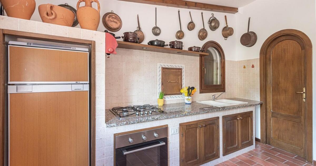 Clicksardegna Giulietta With Large Garden And Villa Alghero